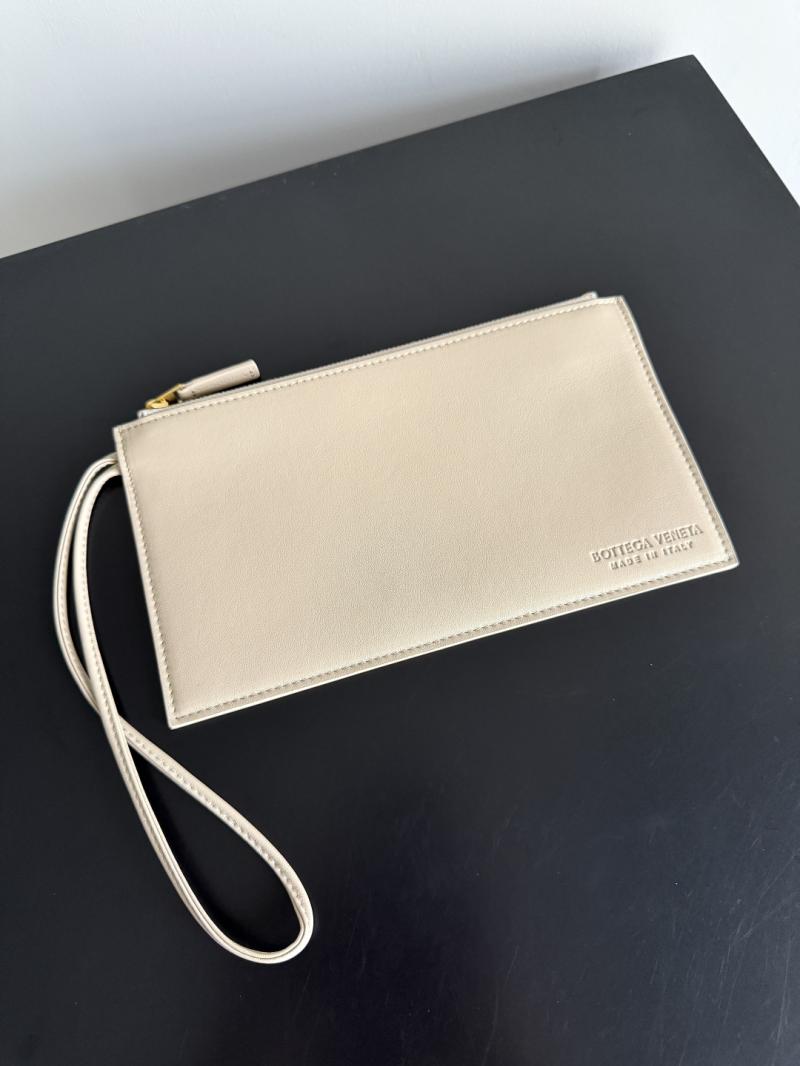 Bottega Veneta Pinacoteca Ecru 817166