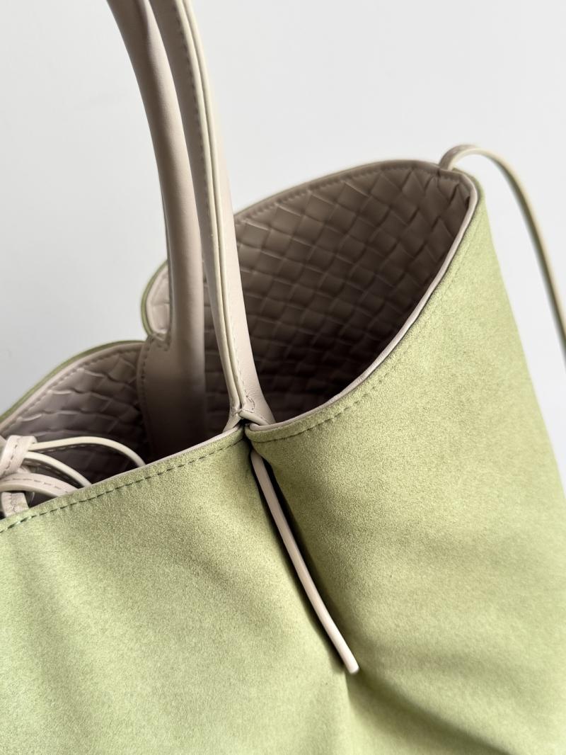 Bottega Veneta Pinacoteca Ecru 817166