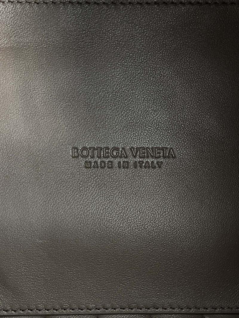 Bottega Veneta Small Parachute Pinecone 796569