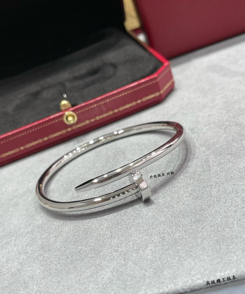 Cartier Bracelet CAB42701