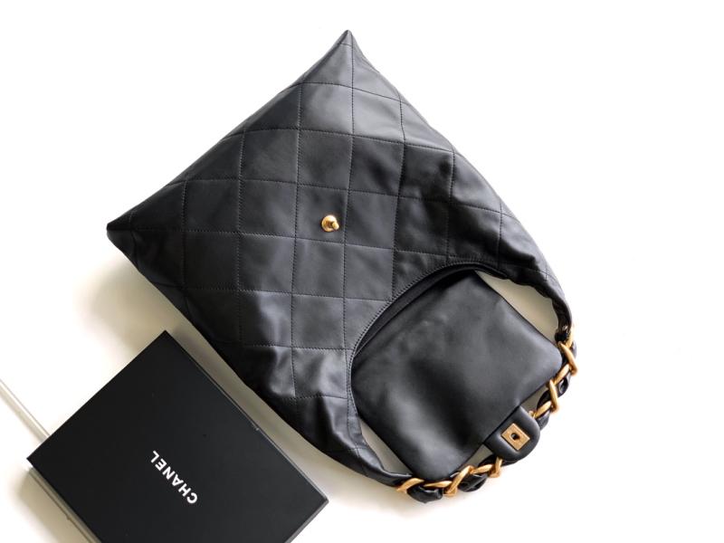 Chanel Calfskin Hobo Bag Black AS0423