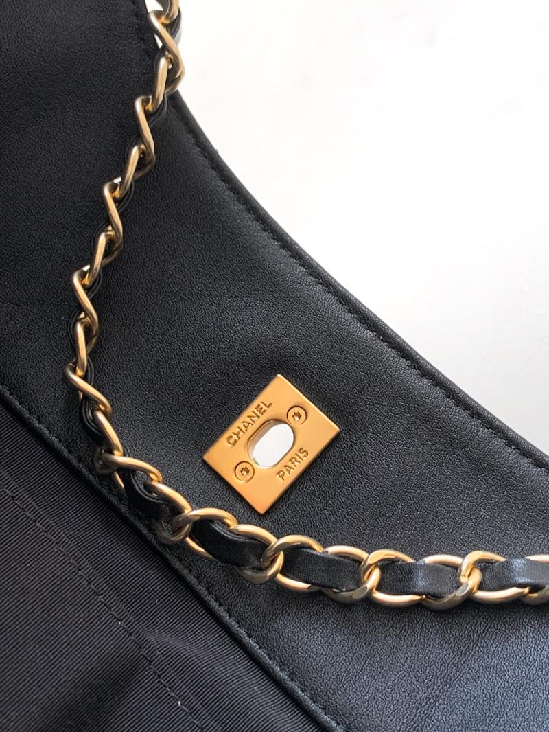 Chanel Calfskin Hobo Bag Black AS2425