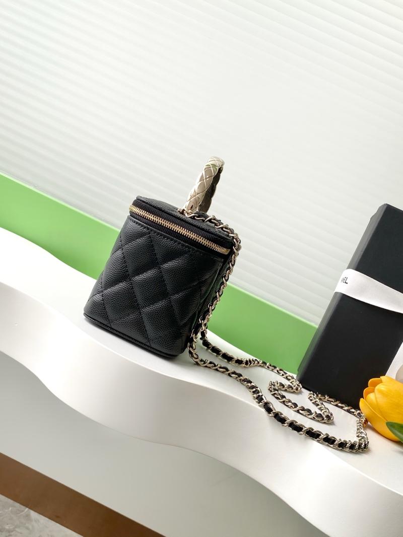 Chanel Chain Vanity Black AP4590