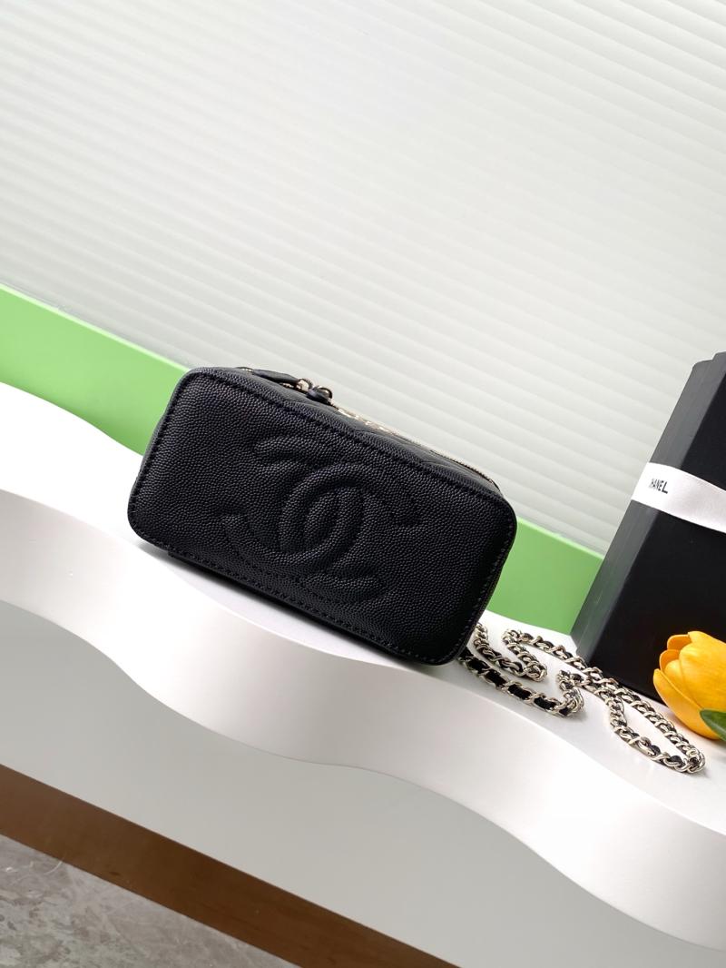Chanel Chain Vanity Black AP4590
