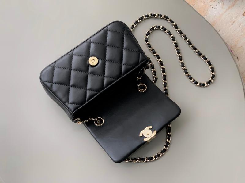 Chanel Clutch With Chain Black AP4593