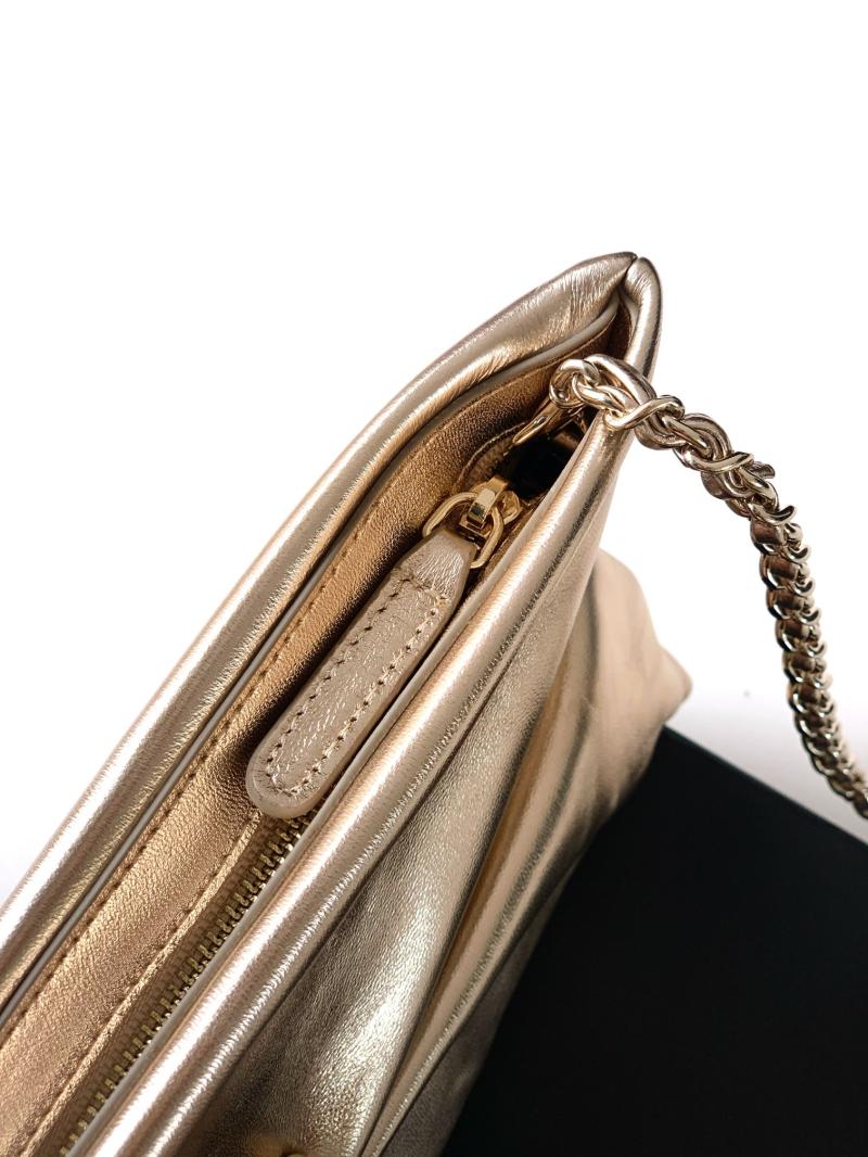 Chanel Clutch With Chain Gold AP4613