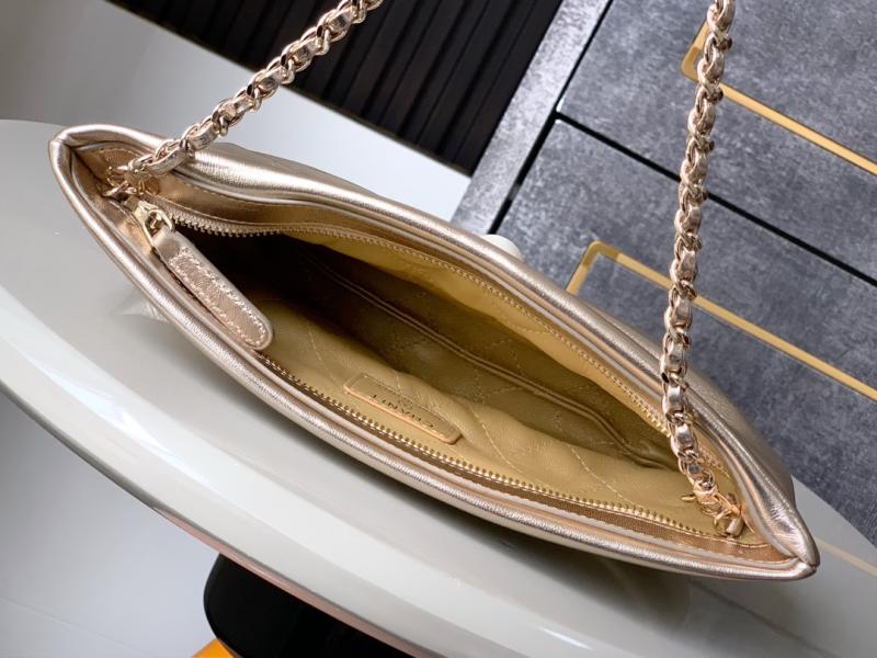 Chanel Clutch With Chain Gold AP4613