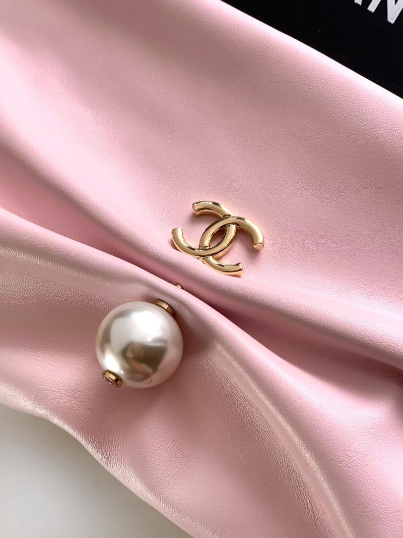Chanel Clutch With Chain Pink AP4613