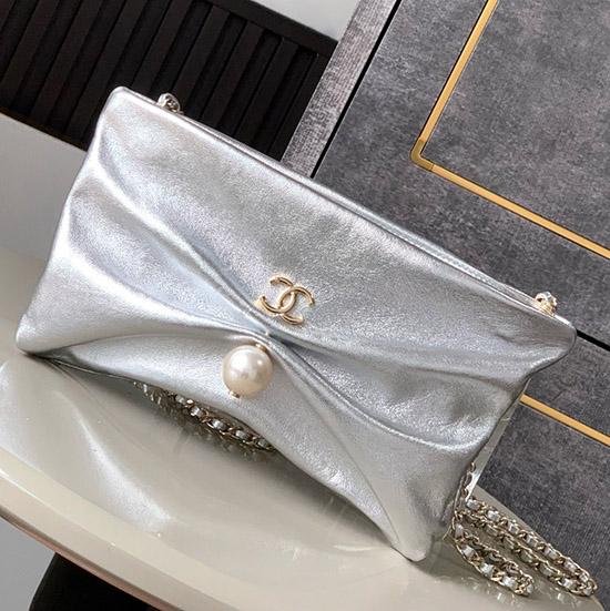 Chanel Clutch With Chain Silver AP4613