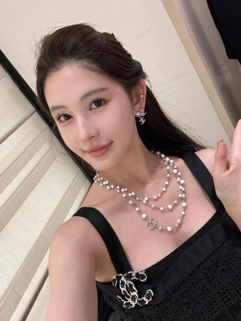 Chanel Earrings CE42701