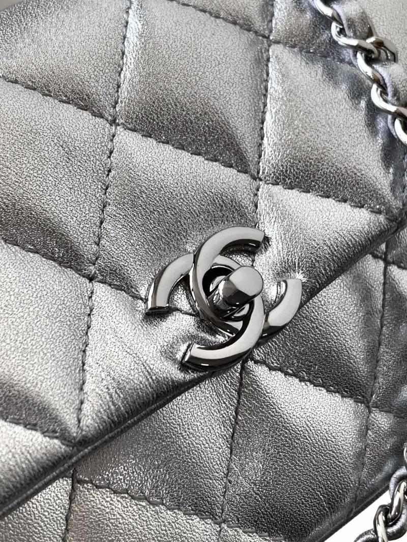 Chanel Mini Flap Bag Silver AP4592