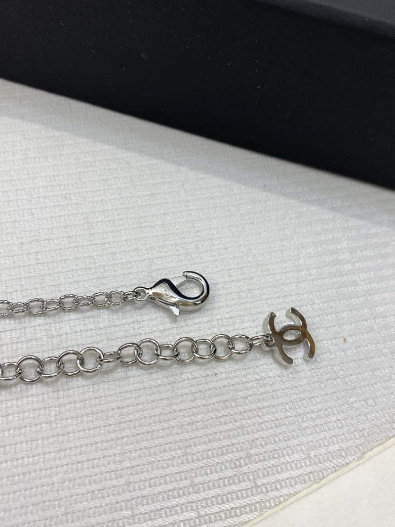 Chanel Necklace CN42702