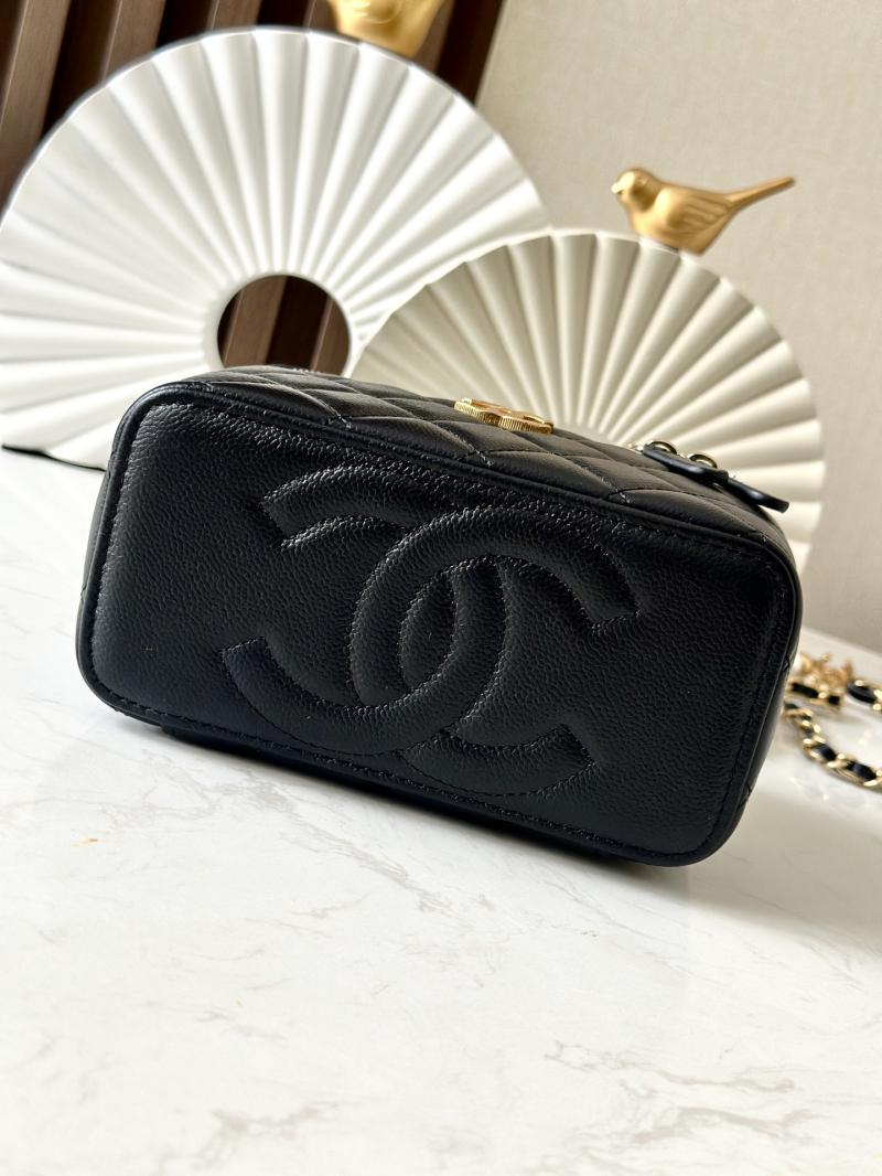 Chanel Vanity Case Black A66045