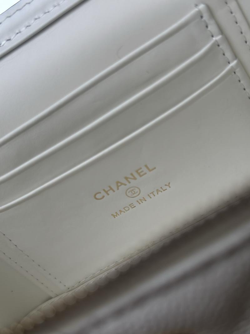 Chanel Vanity Case White A66045