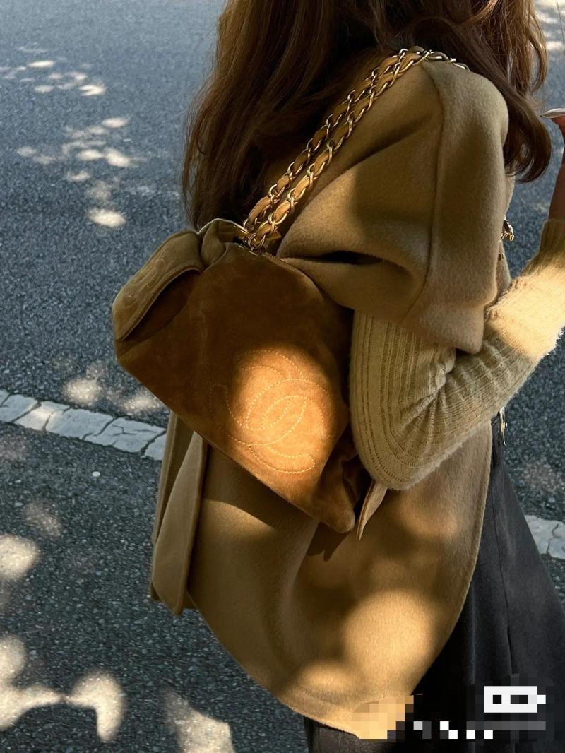 Chanel Vintage CC Bag Camel AS2020
