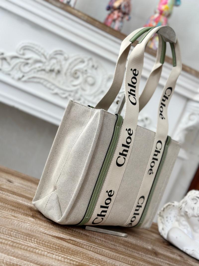 Chloe Woody tote bag in Cotton Canvas Green C7565