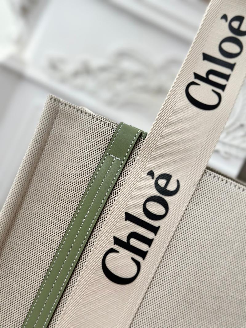 Chloe Woody tote bag in Cotton Canvas Green C7565