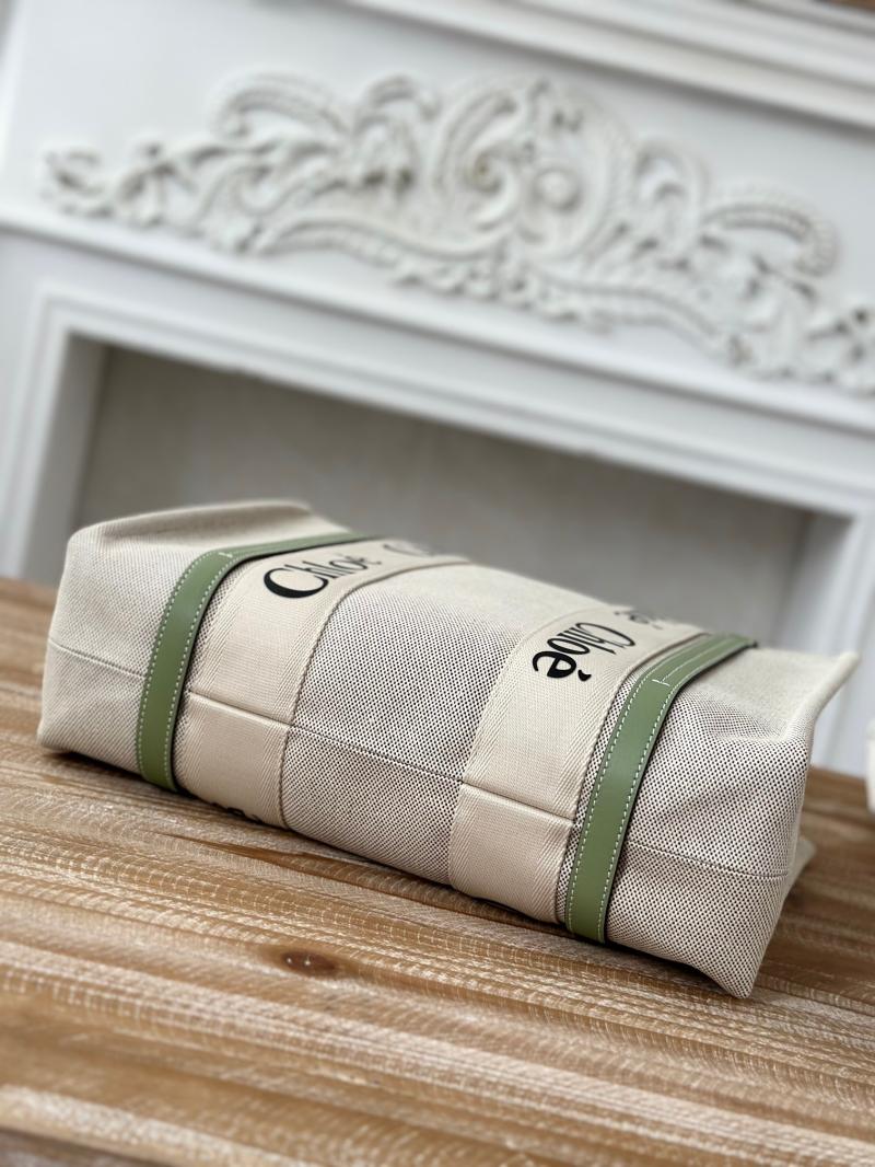 Chloe Woody tote bag in Cotton Canvas Green C7565