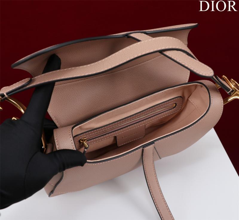 Dior Grained Calfskin Saddle Bag With Strap Nude Pink M0455