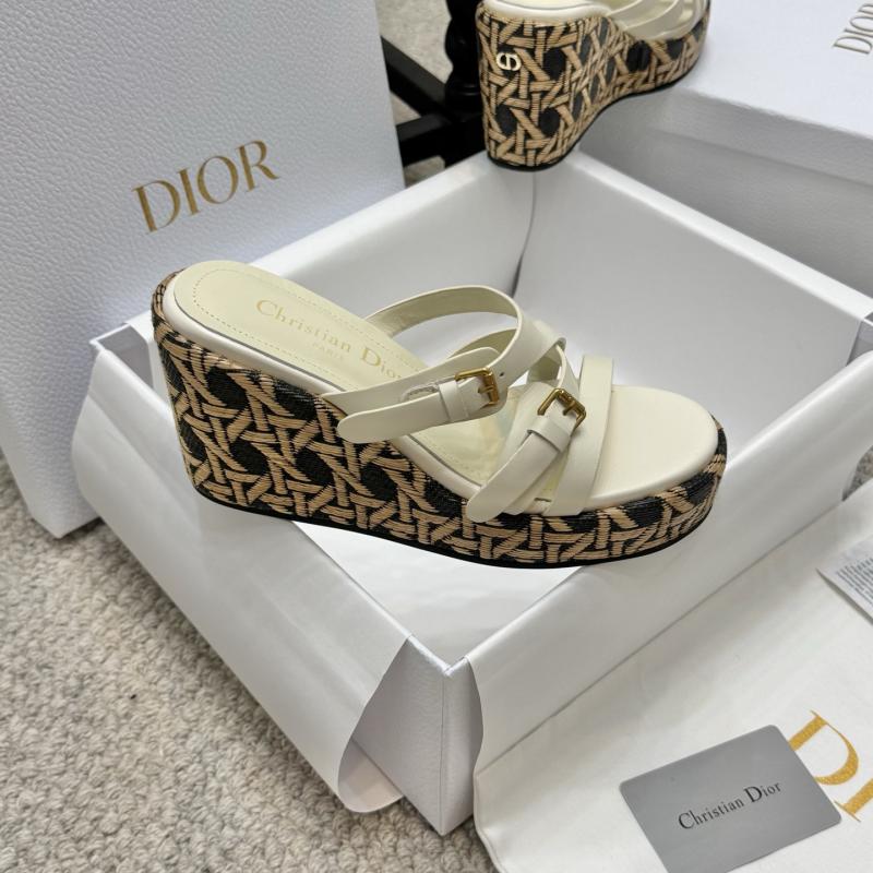 Dior Sandals SDS42401