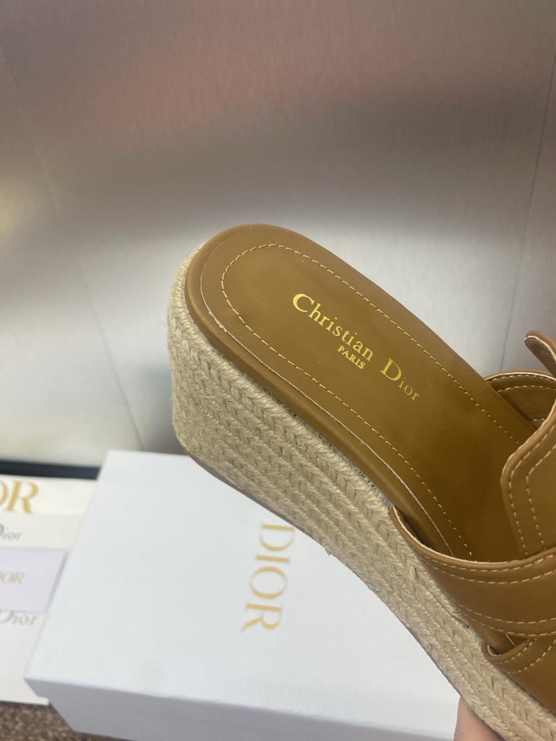 Dior Wedge Sandals SDS50717