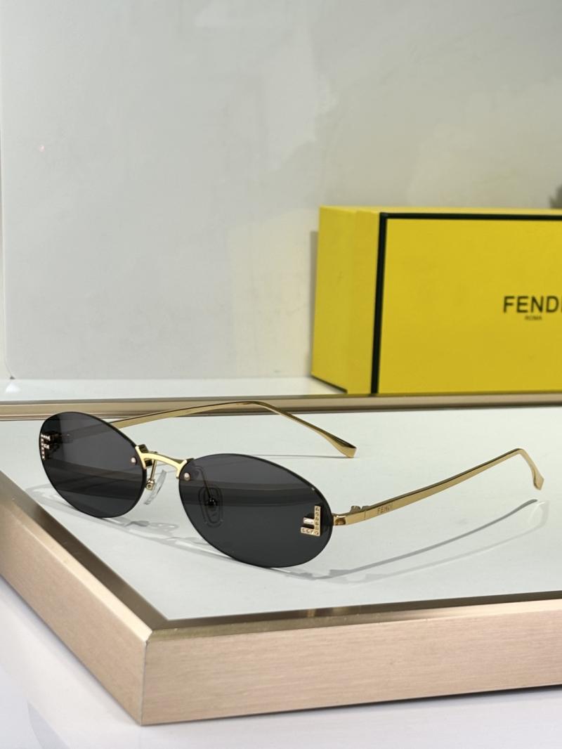 Fendi Sunglasses FE4075US