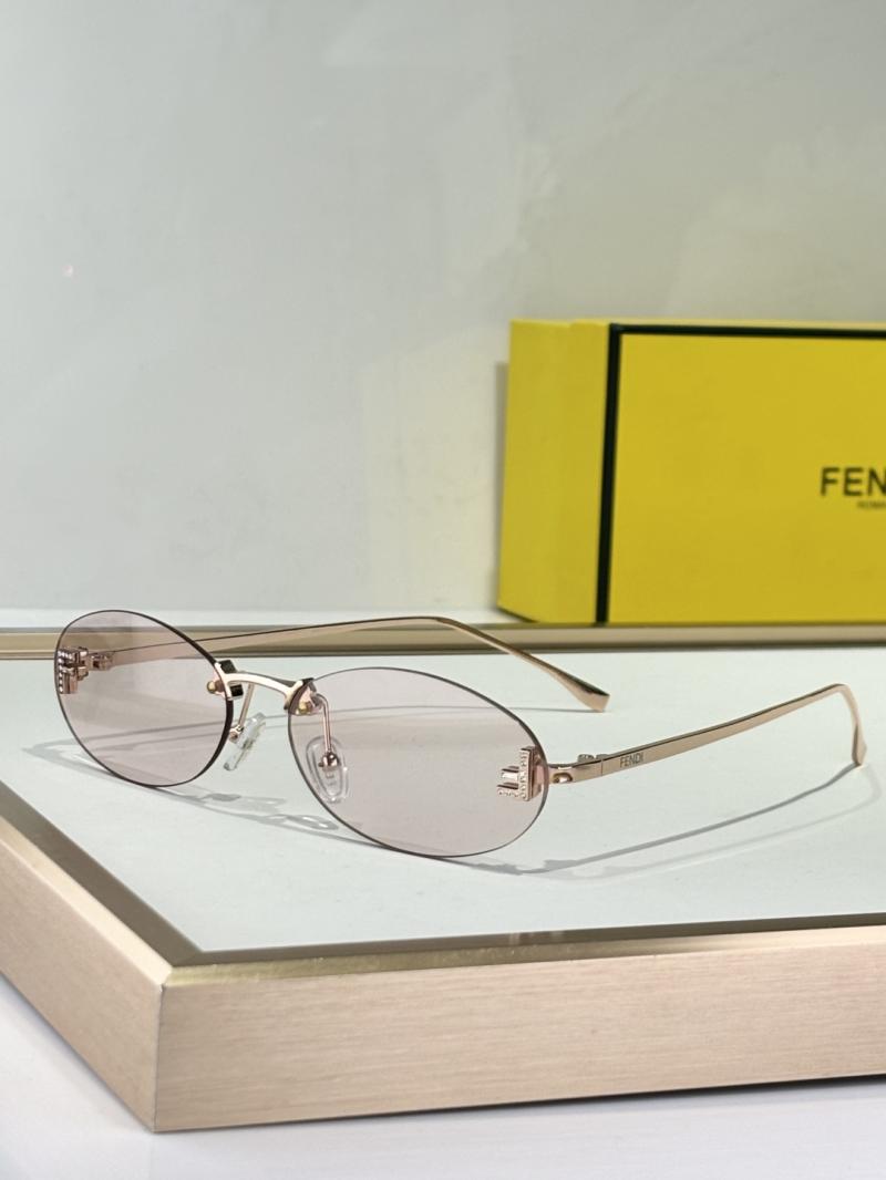 Fendi Sunglasses FE4075US
