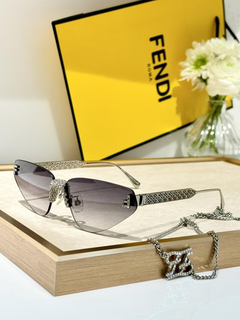 Fendi Sunglasses FE4127