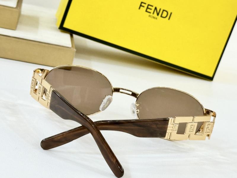 Fendi Sunglasses SL 7076
