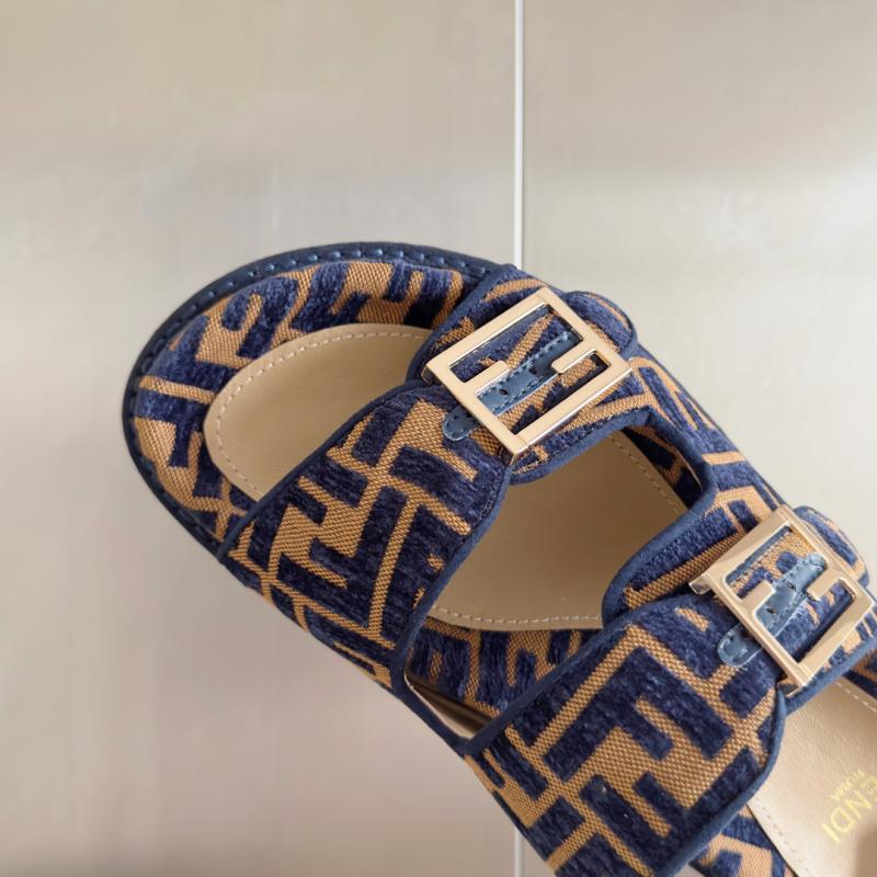 Fendi Unisex Sandals SFU41502