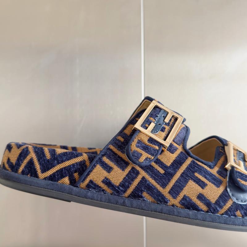 Fendi Unisex Sandals SFU41502