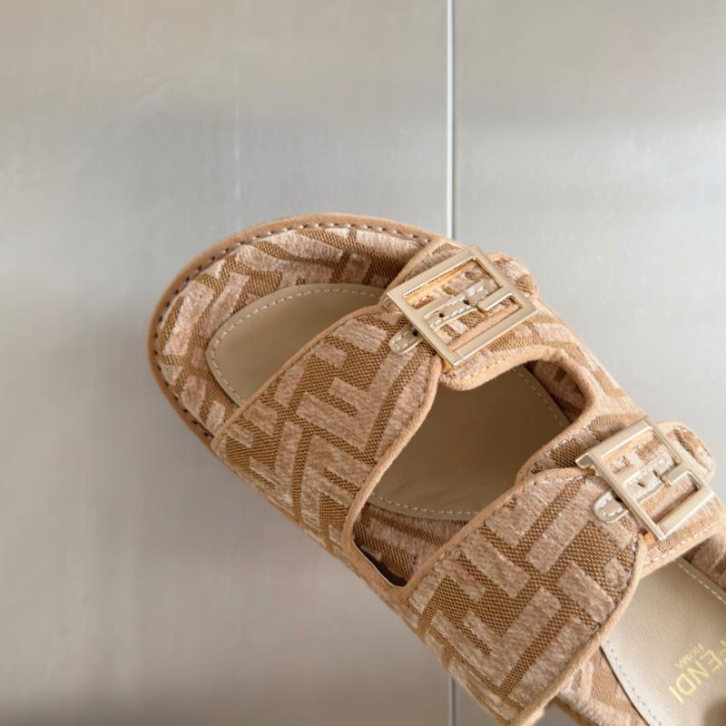 Fendi Unisex Sandals SFU41505