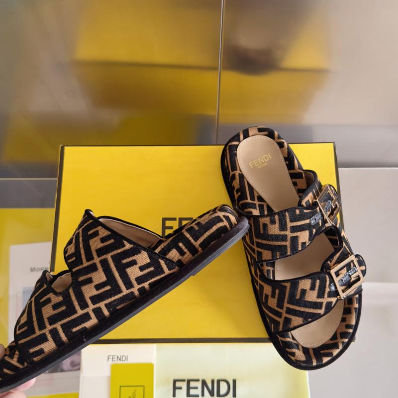 Fendi Unisex Sandals SFU41507