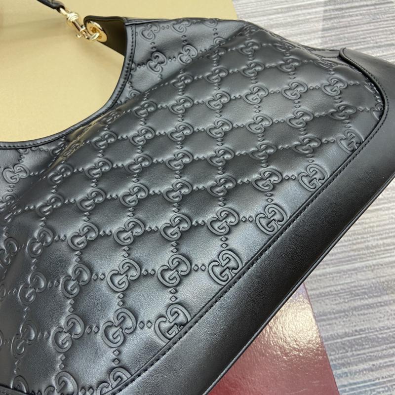 Gucci B medium shoulder bag Black 834981