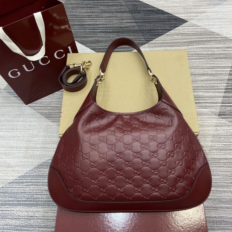 Gucci B medium shoulder bag Red 834981