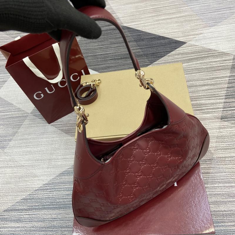 Gucci B medium shoulder bag Red 834981