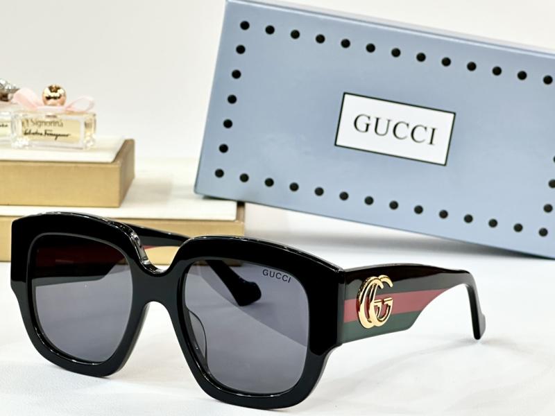Gucci Sunglasses GG1546S
