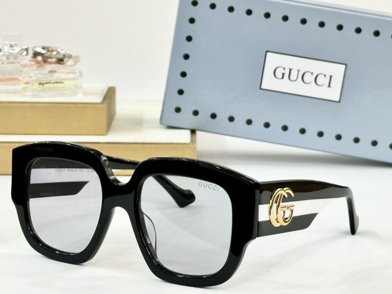 Gucci Sunglasses GG1546S