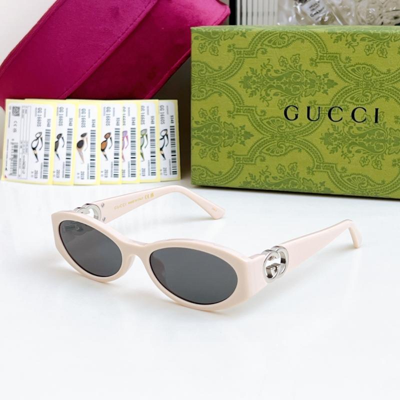 Gucci Sunglasses GG1660