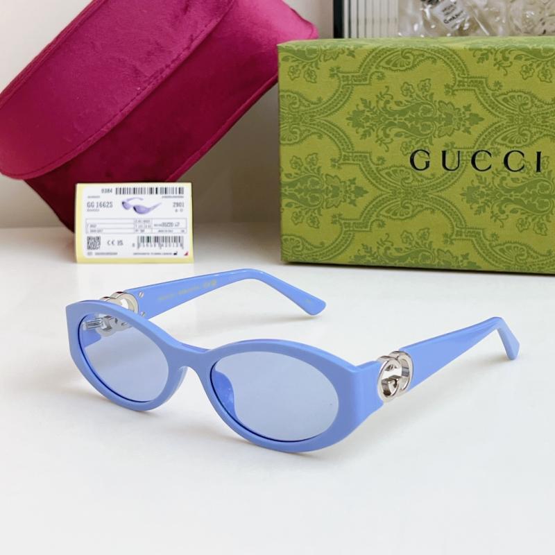 Gucci Sunglasses GG1662