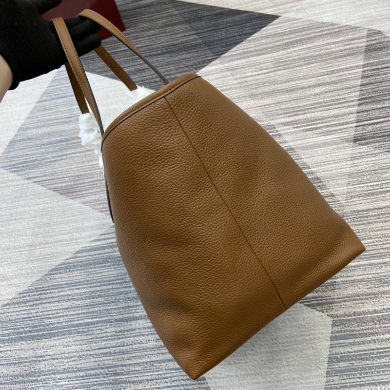 Gucci Totissima large reversible tote bag Brown 839112