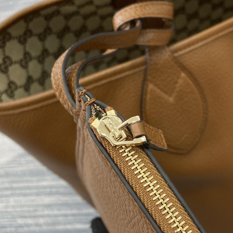 Gucci Totissima large reversible tote bag Brown 839112