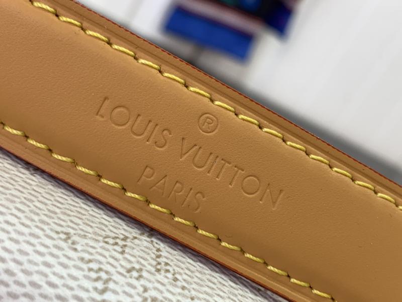 LV Nil M14682