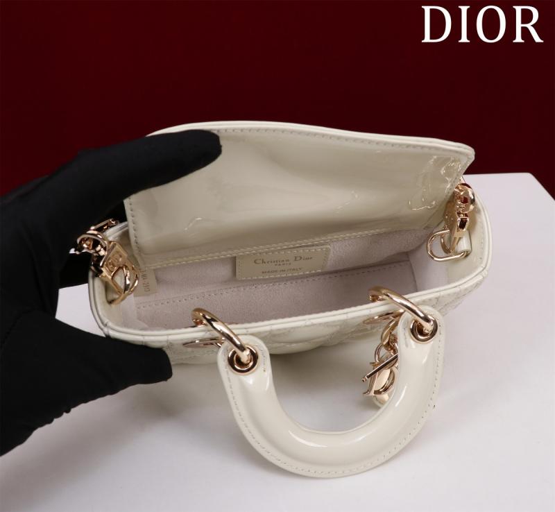 Lady D-Joy Patent Micro Bag White M0542