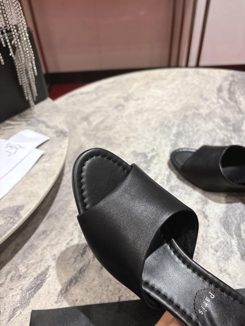 Louboutin Sandals SCLS51002