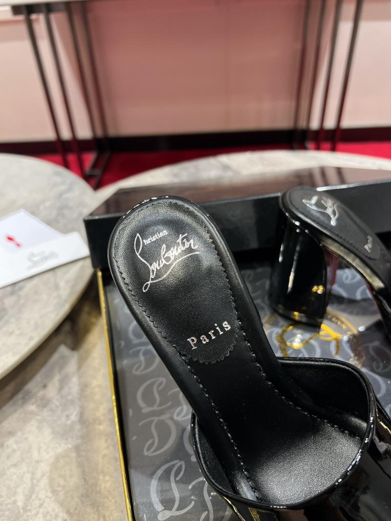 Louboutin Sandals SCLS51006