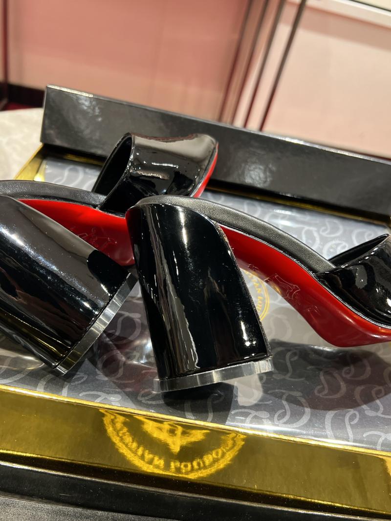 Louboutin Sandals SCLS51006