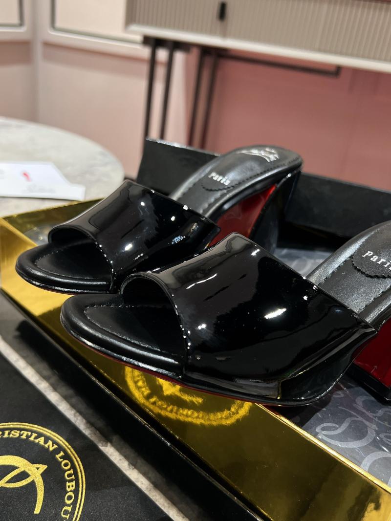 Louboutin Sandals SCLS51006