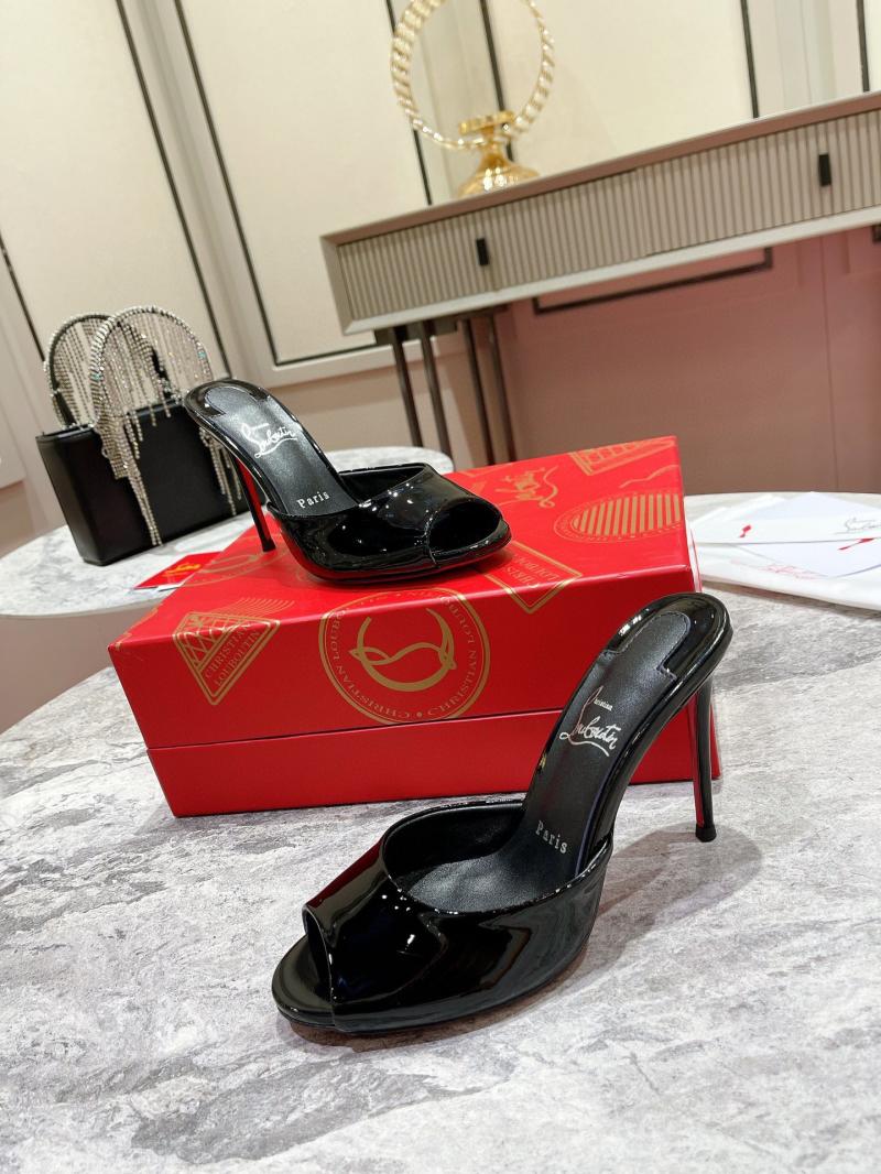 Louboutin Sandals SCLS51011