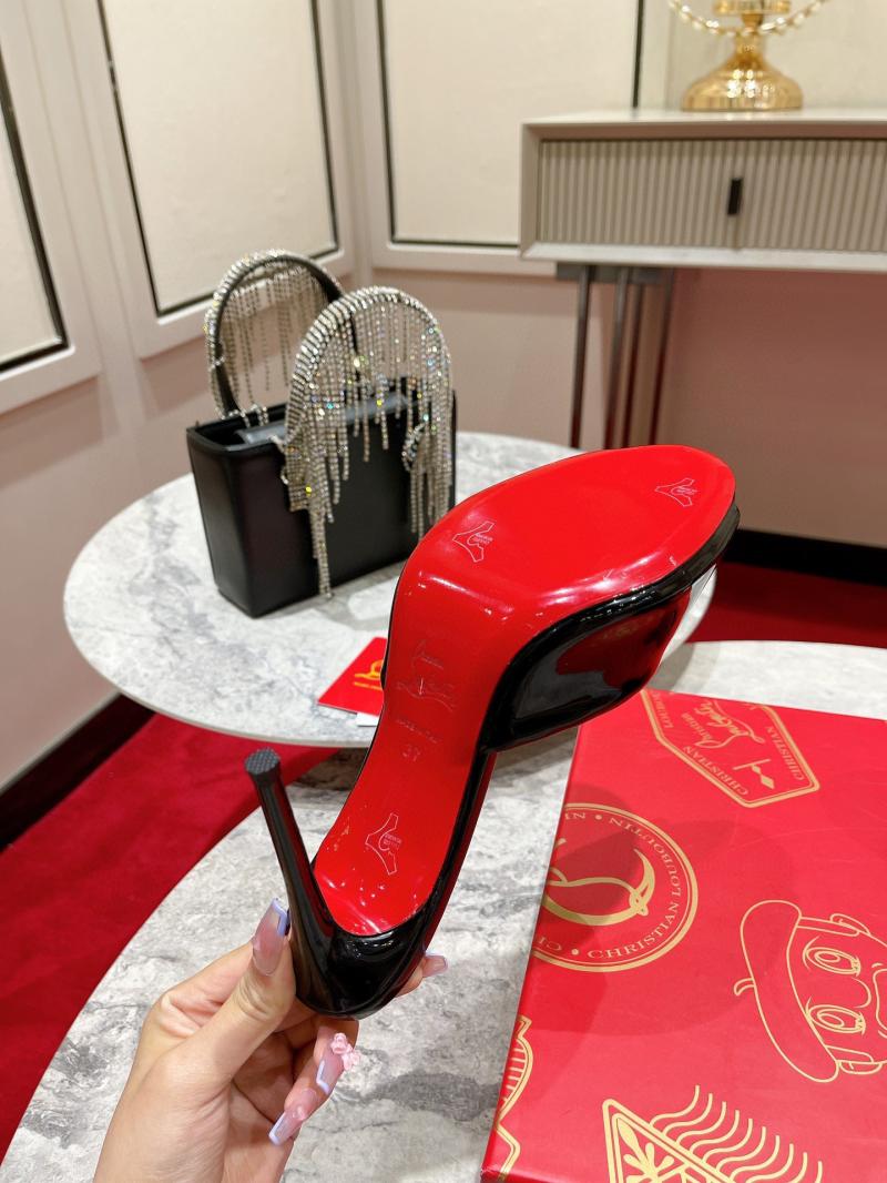 Louboutin Sandals SCLS51011